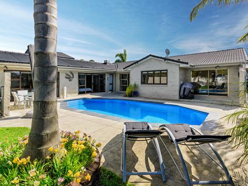 4 Broman Place, Half Moon Bay