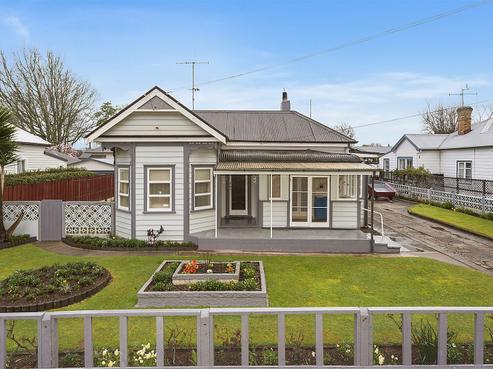 64 Albert Street, Hamilton East