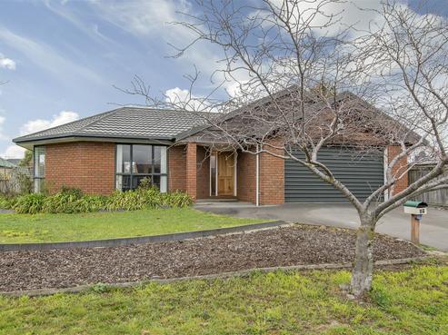 57 Hewitts Road, Woodend