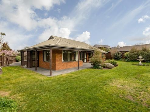15 Claverley Gardens, Avonhead