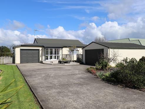 2 Harris Place, Ngatea