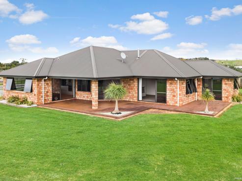 1 Allan Road, Awhitu
