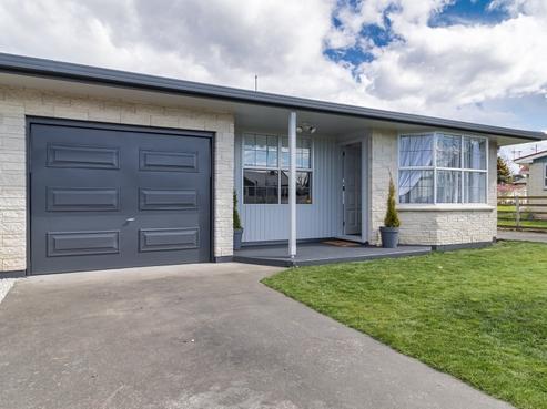 1/507 Southampton Street East, Hastings