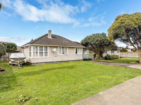 78 May Road, Mount Roskill