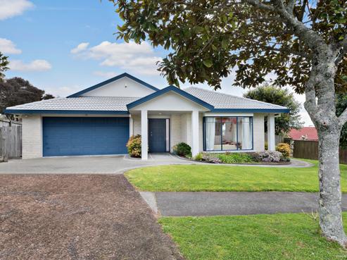 32 Frank Nobilo Drive, Golflands