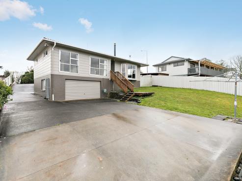 31 Hobsonville Road, West Harbour