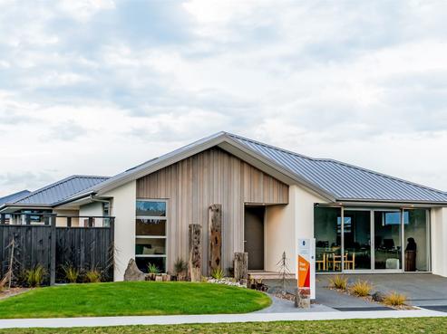 566 East Maddisons Road, Rolleston