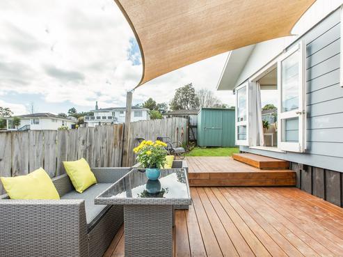 2/73 Hellyers Street, Birkdale