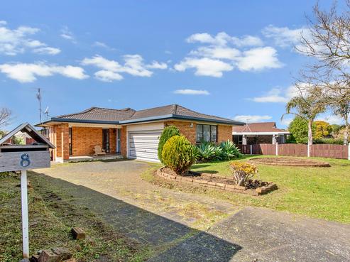 8 Hayes Place, Half Moon Bay