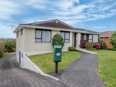 114 Winara Avenue, Waikanae