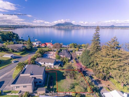 8 Te Kopua Street, Acacia Bay