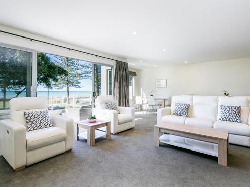545 Marine Parade, Napier South