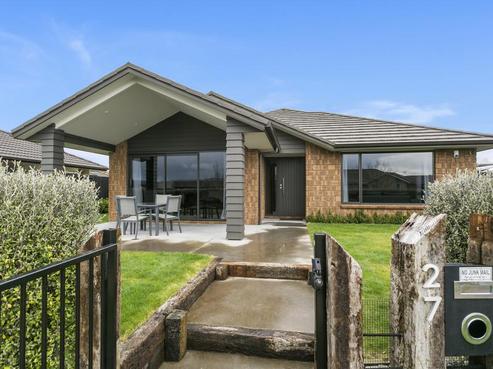 27 Lilac Close, Cambridge