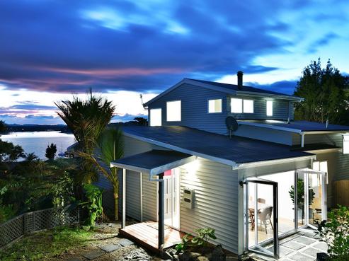 155 Attwood Road, Paremoremo