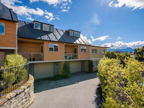 3/43 Plantation Road, Wanaka