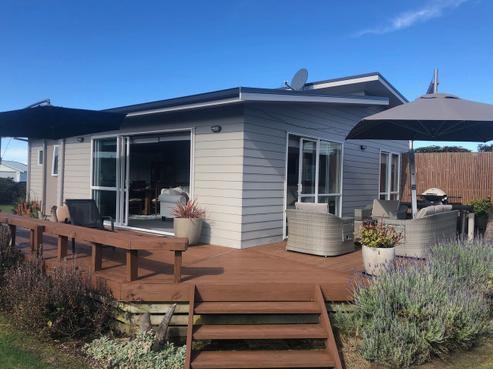 15 Captain Wood Avenue, Whitianga