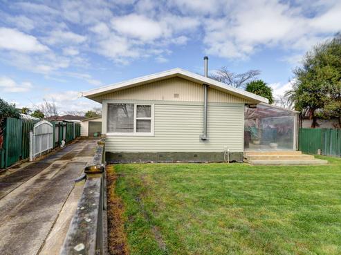 16 Lovelock Place, Chartwell