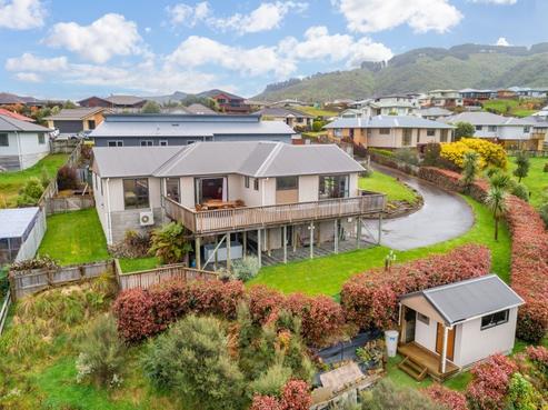 13 Mcewen Crescent, Riverstone Terraces