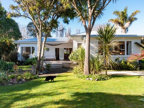 22 Kuku Street, Te Awanga