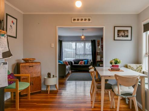 11 Alexander Avenue, Onekawa