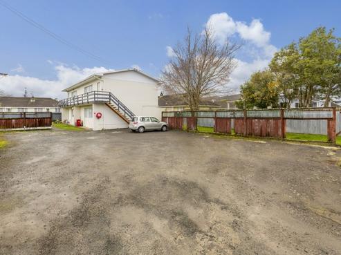 8/9 Totara Street, Trentham