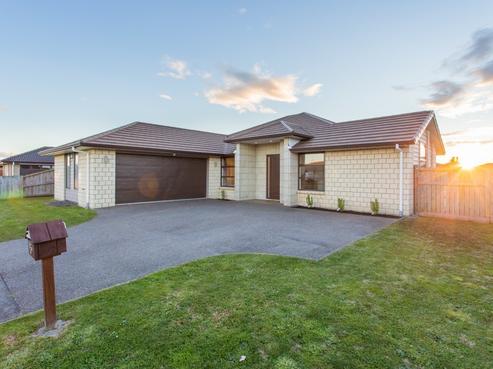 5 Arista Way, Rototuna North