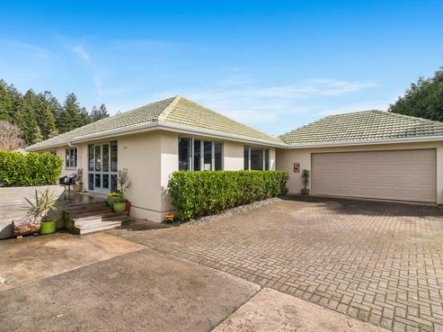 5 Lewis Road, Lynmore