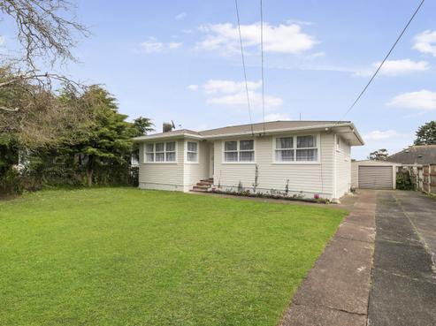 27 Awatere Street, Clover Park