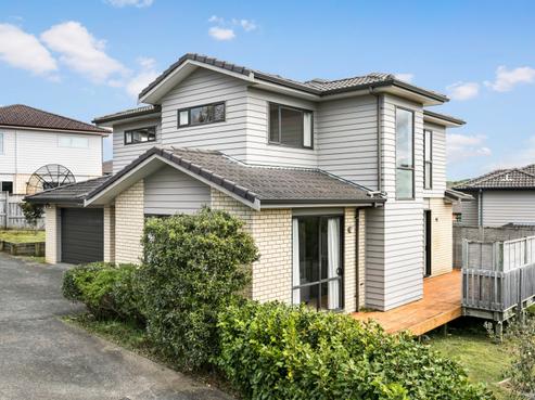 8 Andersons Road, Oteha
