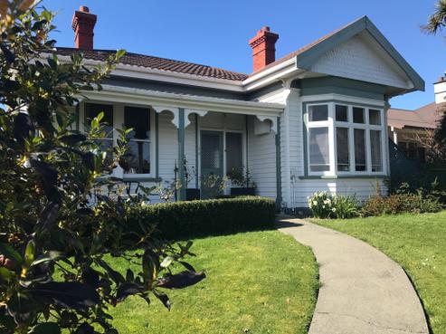 26 Woodlands Road, Parkside
