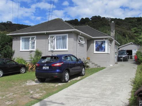 217 Wellington Road, Wainuiomata