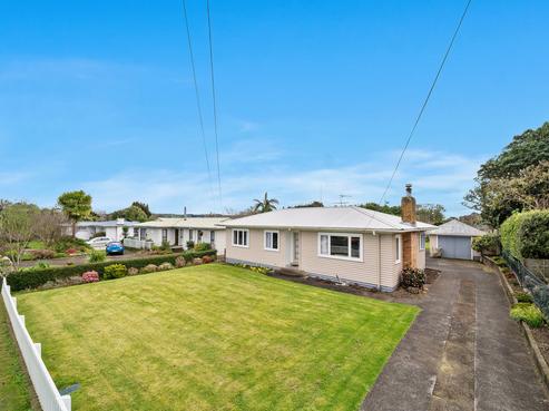 6 Colombo Road, Waiuku