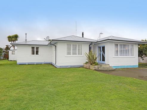 24 Howard Road, Taradale