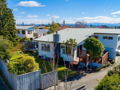 16 Hebberd Place, Richmond