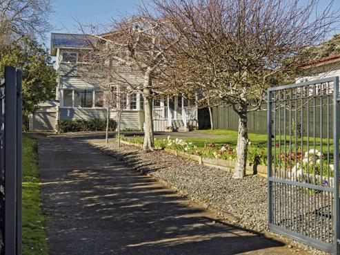 69 Mariri Road, One Tree Hill