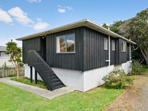 43 Baddeleys Beach Road, Tawharanui Peninsula