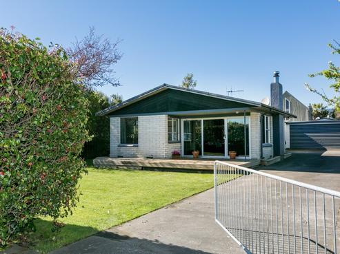 65 Elliott Crescent, Havelock North