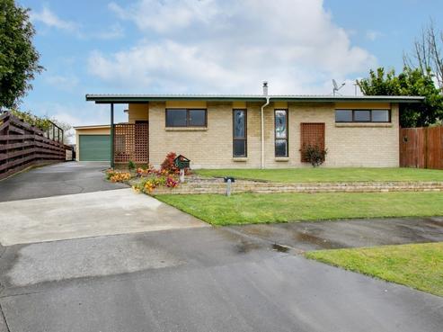 60 Townshend Crescent, Greenmeadows