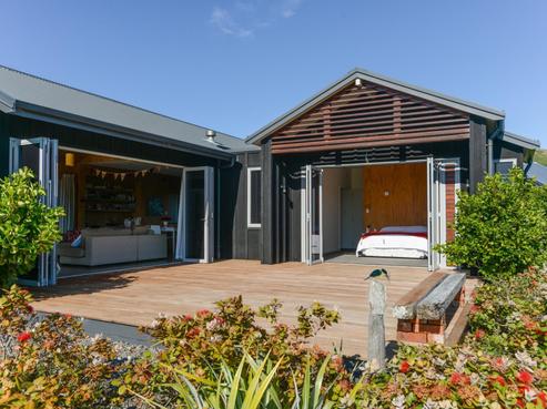 25 Shoal Beach Road, Central Hawkes Bay Coastal