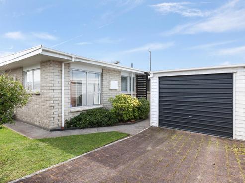 9 Barrett Road, Whalers Gate