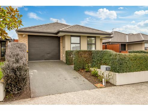 29 Philippe Avenue, Yaldhurst