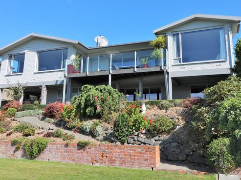 16 Kitchener Square, Highfield
