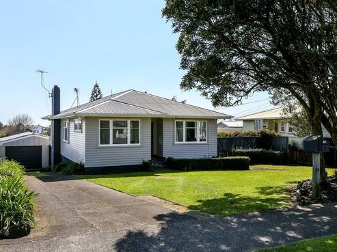 11 Adventure Street, Marfell