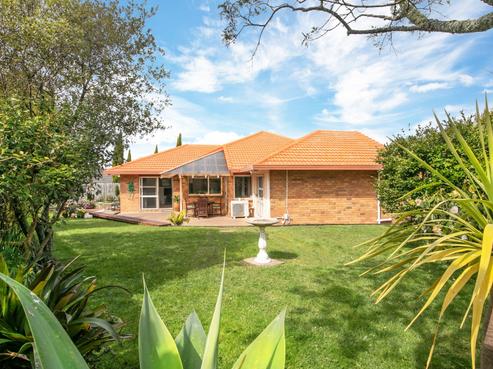 6 Heversham Place, Glendene