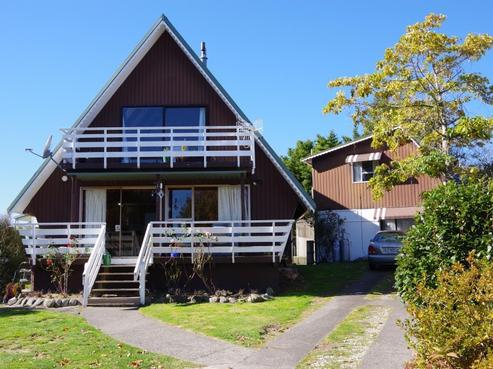 44 Invergarry Road, Hilltop
