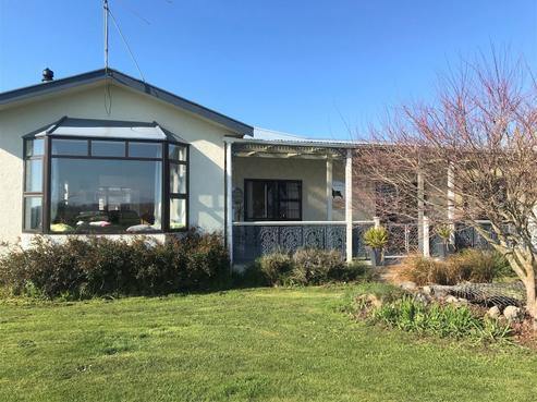 243 Arowhenua Road, Levels