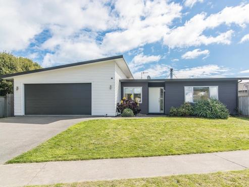 41 Hillcrest Road, Raumati Beach
