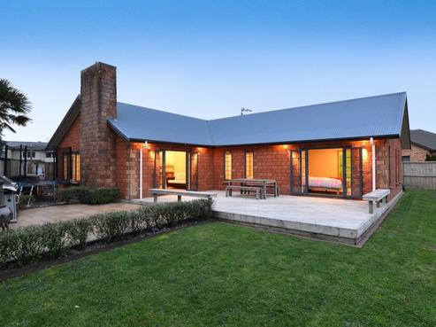 110 Rototuna Road, Rototuna