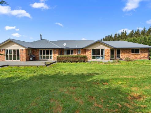 703 Wolffs Road, West Eyreton