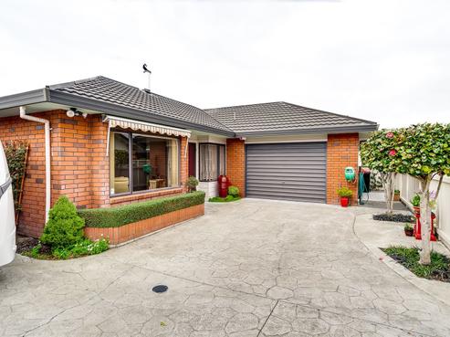 2/19 Hyatt Grove, Greenmeadows